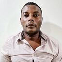 Juan Castro, alias Matamba, cabecilla de la Cordillera, se convirtió en un jefe alterno de militares, a quienes les pagaba millonarios sobornos en el sur del país.