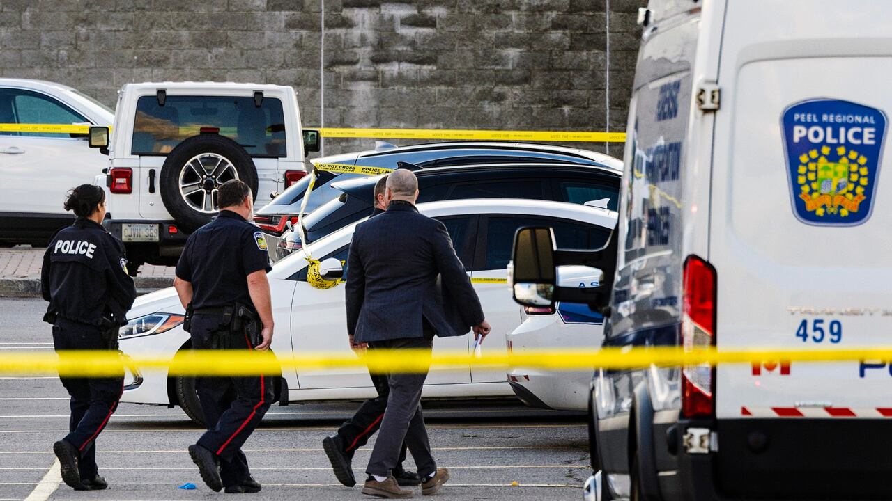La policía canadiense acordonó la zona.