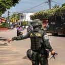 Operativos conjuntos de seguridad Policía y Ejército. Requisas. Patrullaje.
Tibú. Catatumbo-Nortre de Santander Julio 21 de 2022.
Foto: Juan Carlos Sierra-Revista Semana.