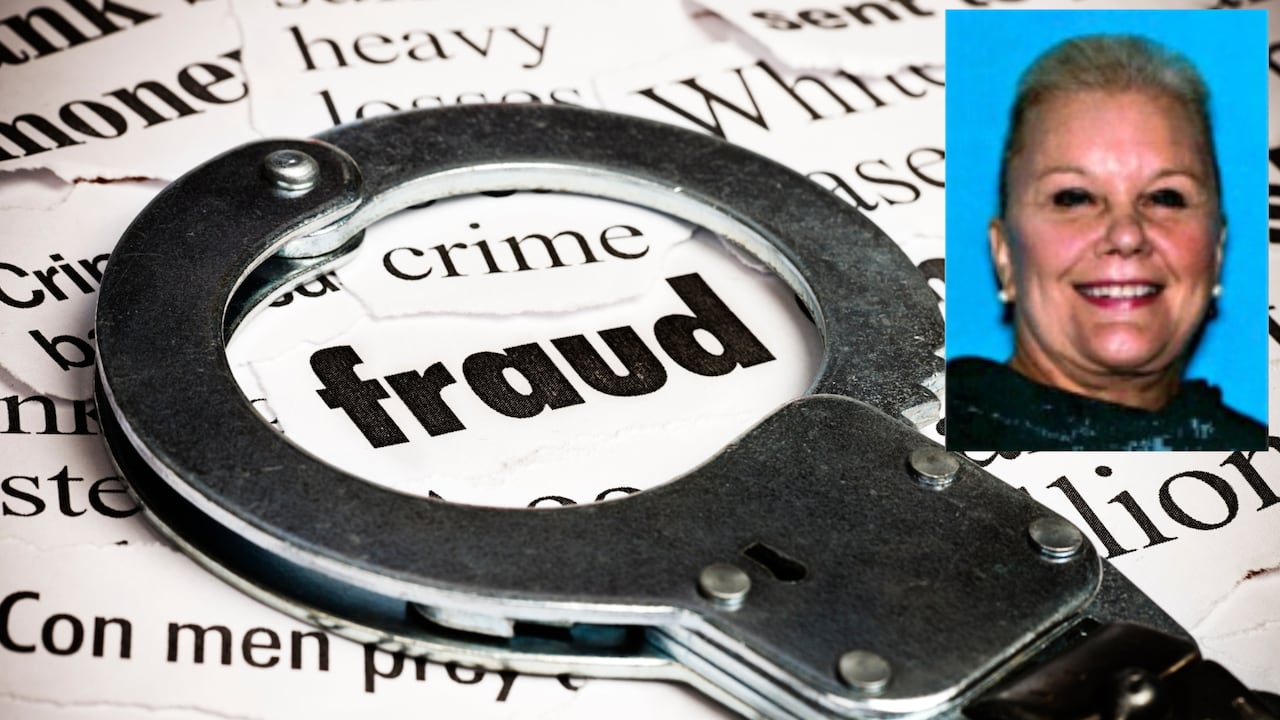 Mujer acusada de estafar en casi 30 millones de dólares haciéndose pasar por heredera aeronáutica.