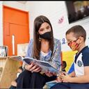 La ministra María Victoria Angulo anunció la entrega de cuatro salas de lectura para la Primera Infancia.