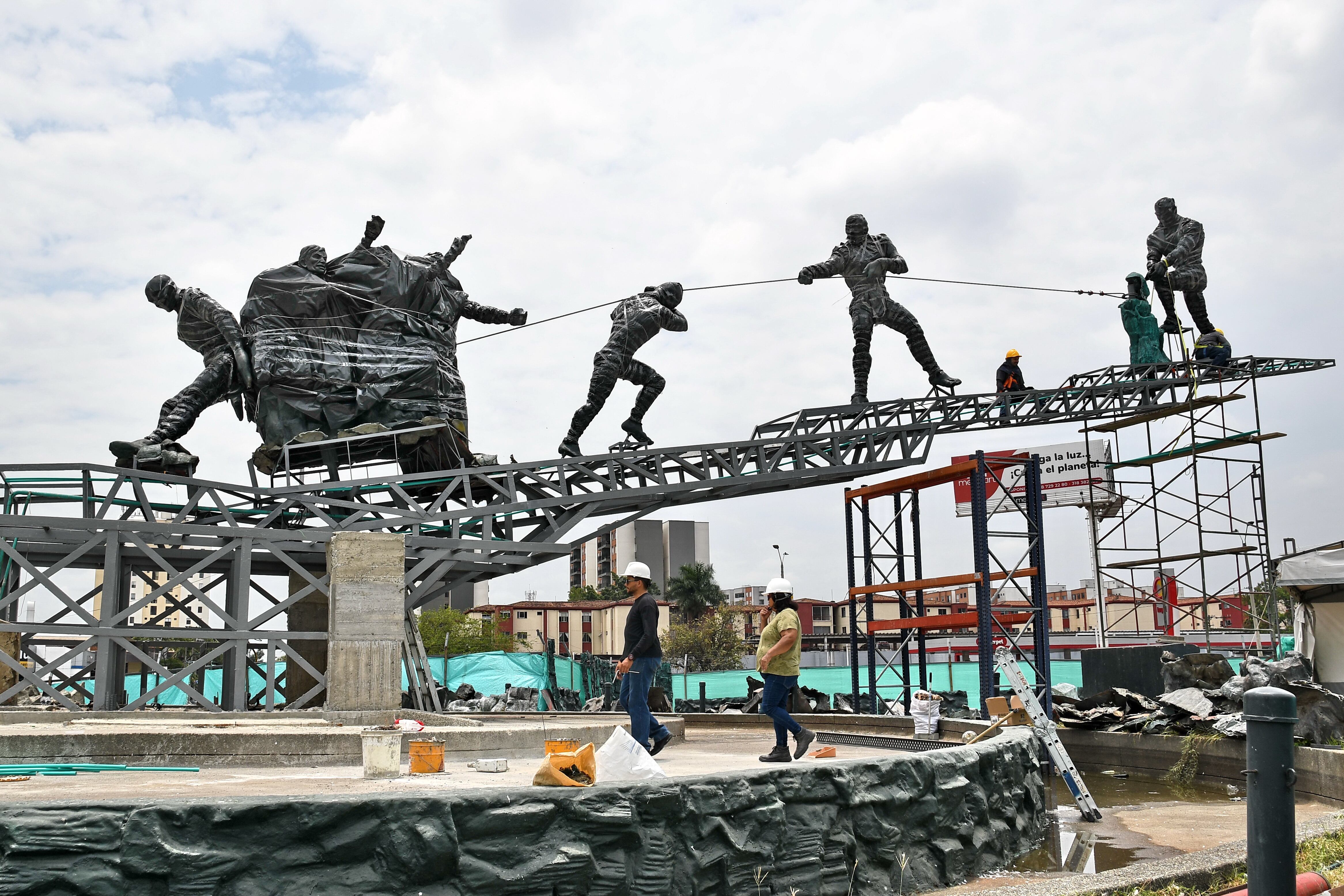 Restauración del Monumento a la Solidaridad, Fotos Wirman Rios, Sep 22 de 2024, EL PAIS