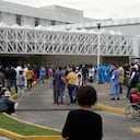 Personas en Oaxaca evacúan los edificios por un temblor de 7.0 que azotó la zona