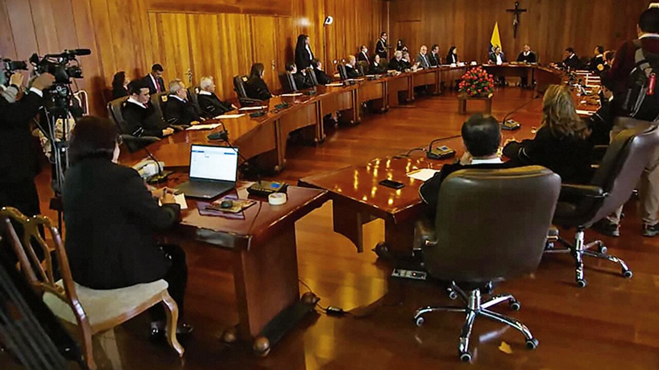 Las altas cortes se pronunciaron sobre el atentado.