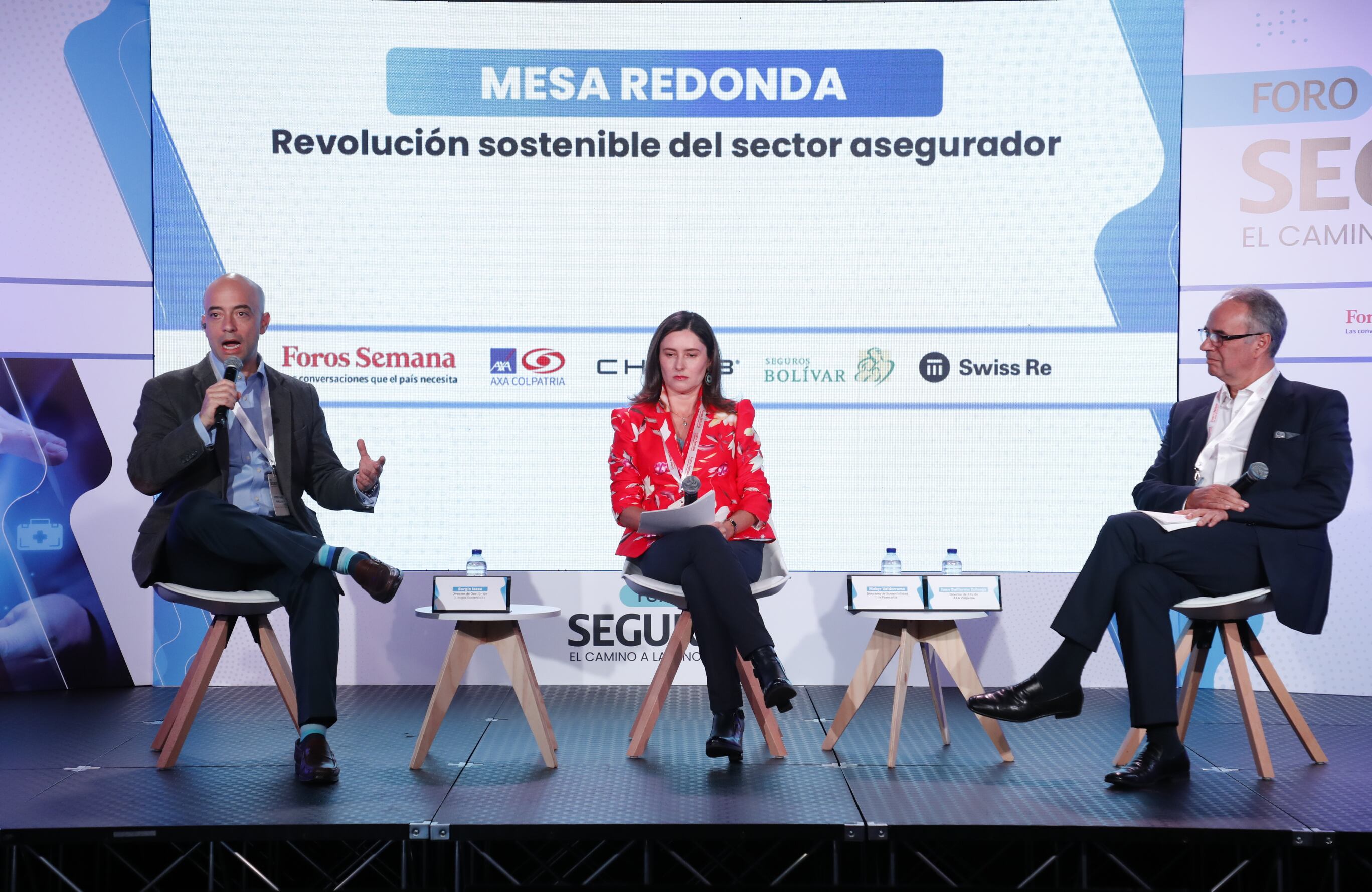 Durante la mesa redonda ‘Revolución sostenible del sector asegurador’, los expertos compartieron las estrategias, iniciativas y políticas que impulsan el desarrollo sostenible desde el sector asegurador.