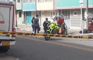 Una riña por una gorra en el barrio Patio Bonito dejó un joven muerto y dos personas detenidas en una jornada electoral donde las autoridades sancionaron 123 establecimientos por incumplir la ley seca.