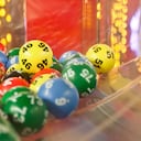 Las loterías tienen premios mayores y premios secos.