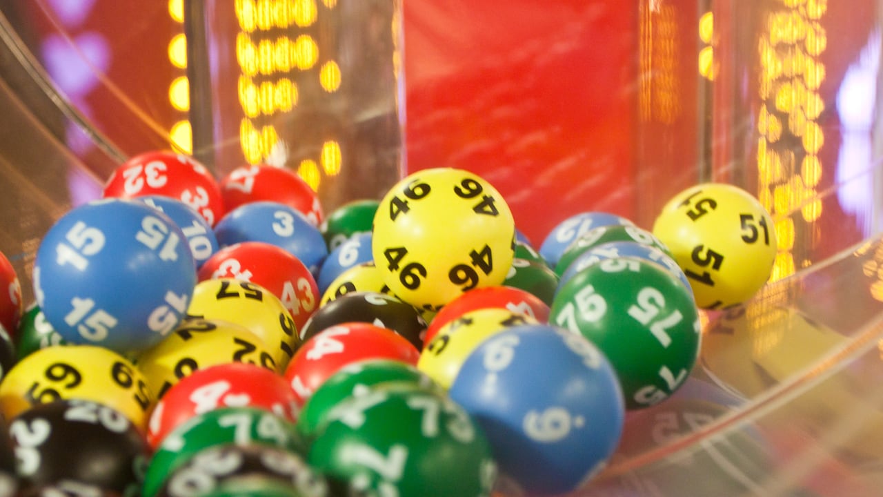 Muchas personas comparten el sueño de ganar la lotería.