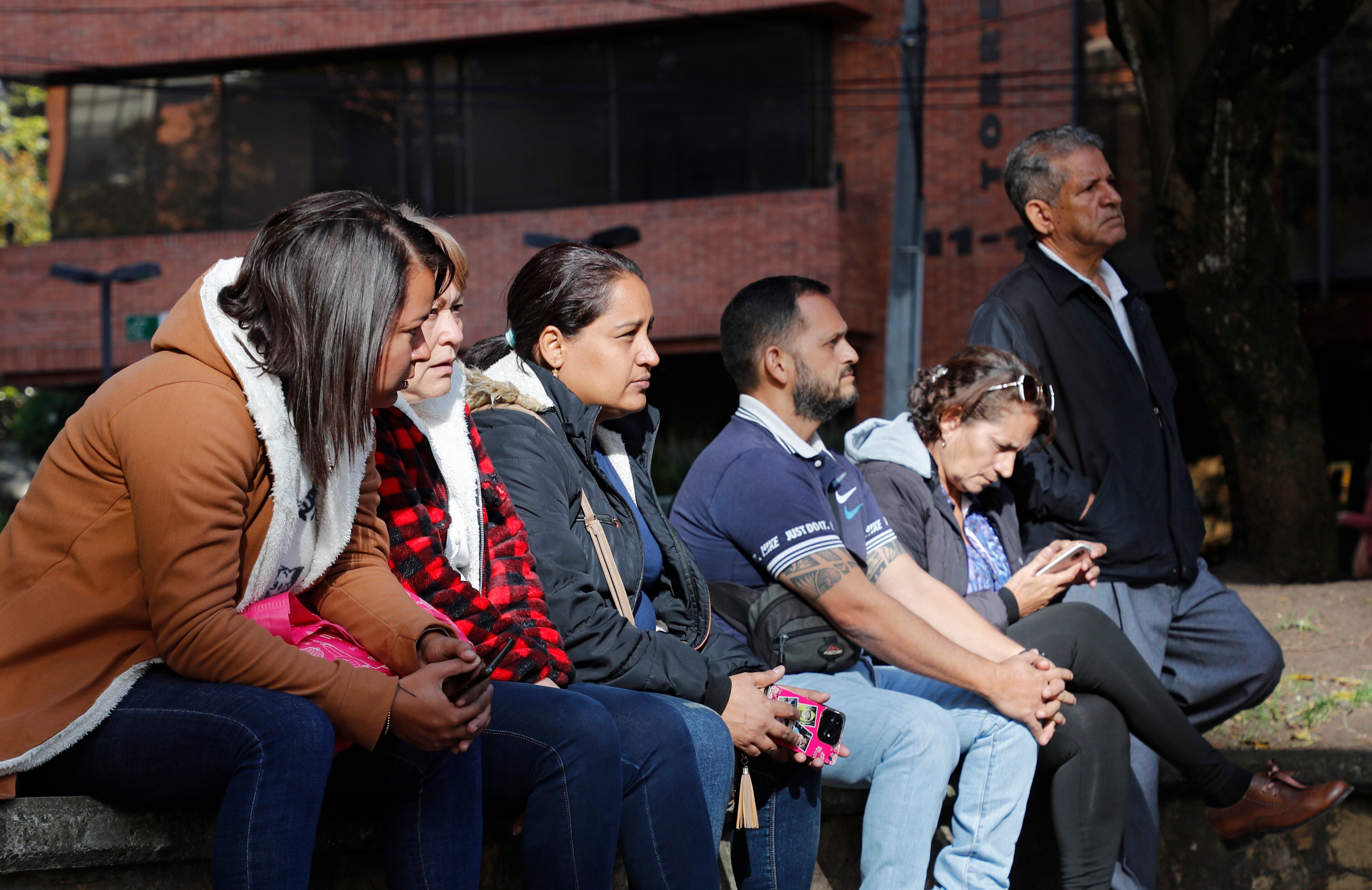 Familiares de migrantes venezolanos desaparecidos en la ruta  San Andrés - Nicaragua 
Bogota dic  1 del 2023
Foto Guillermo Torres Reina / Semana