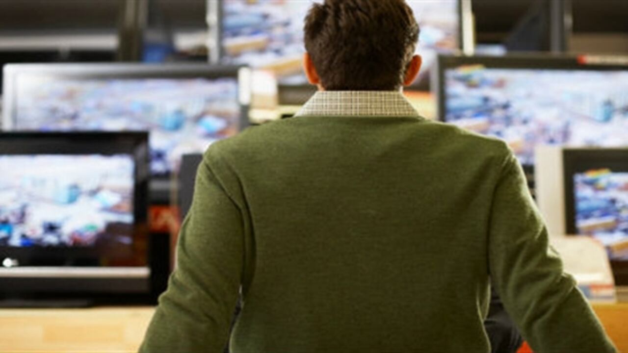 Estos son los precios de televisores de 42 pulgadas en diferentes tiendas y almacenes.