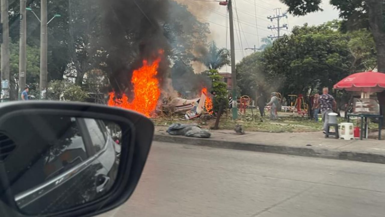 Avioneta cayó en la carrera 7 con calle 26.