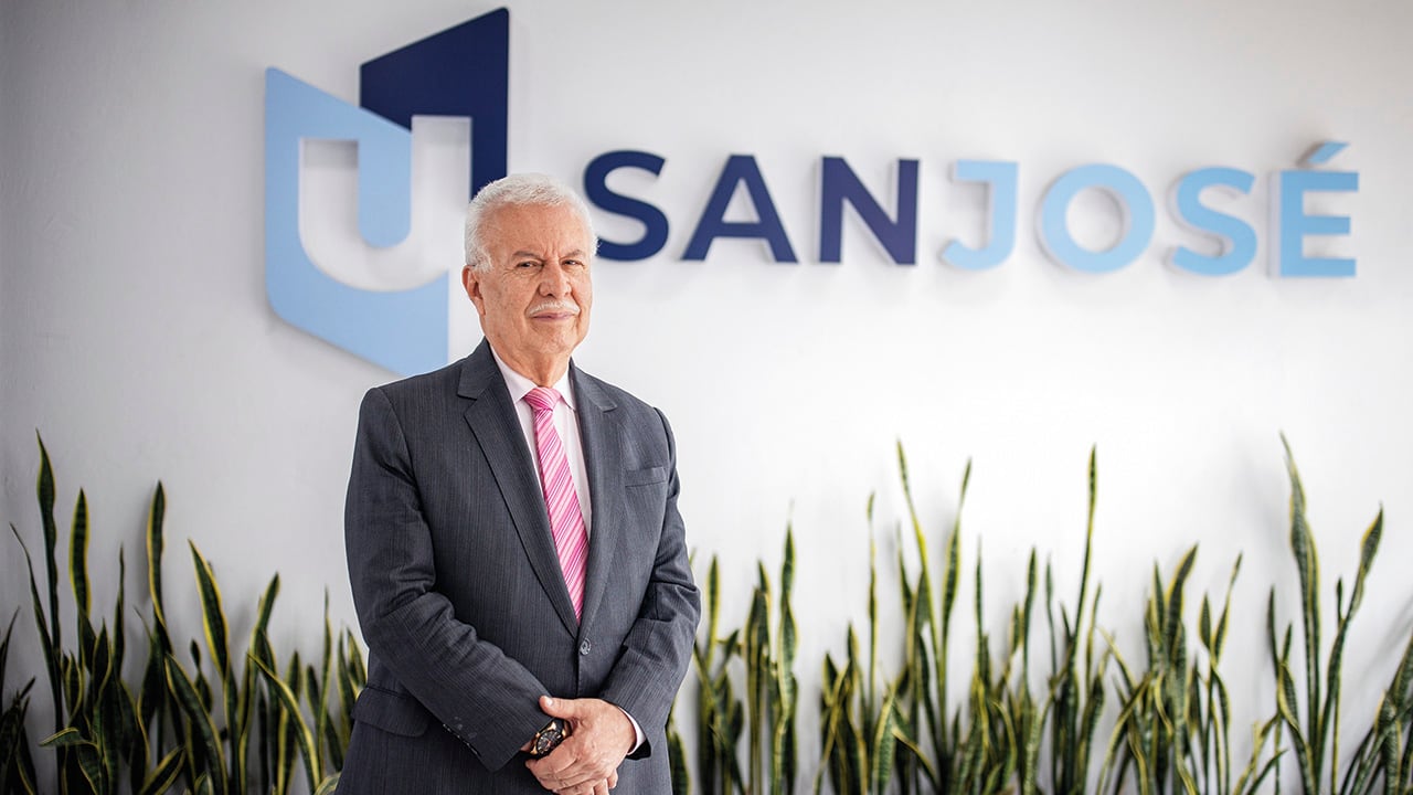 Francisco Pareja, representante legal de la Fundación San José, responde por toda la polémica que se ha generado con la universidad.