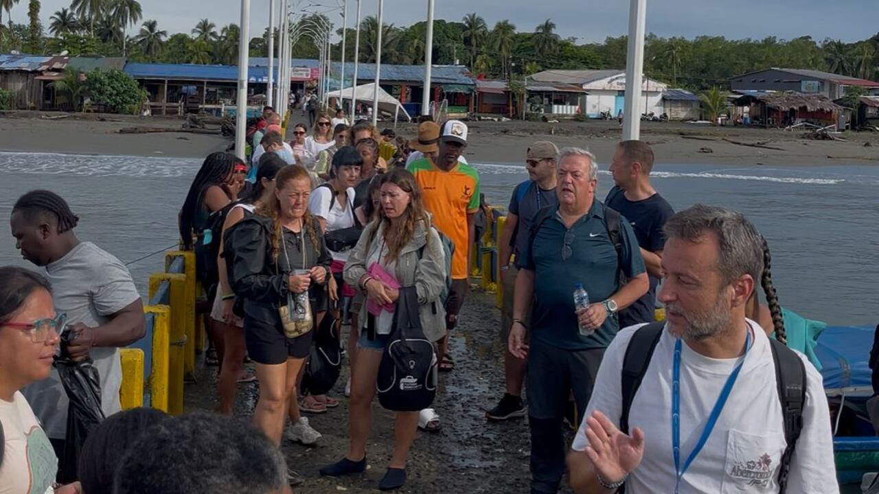 Turistas europeos en Buenaventura