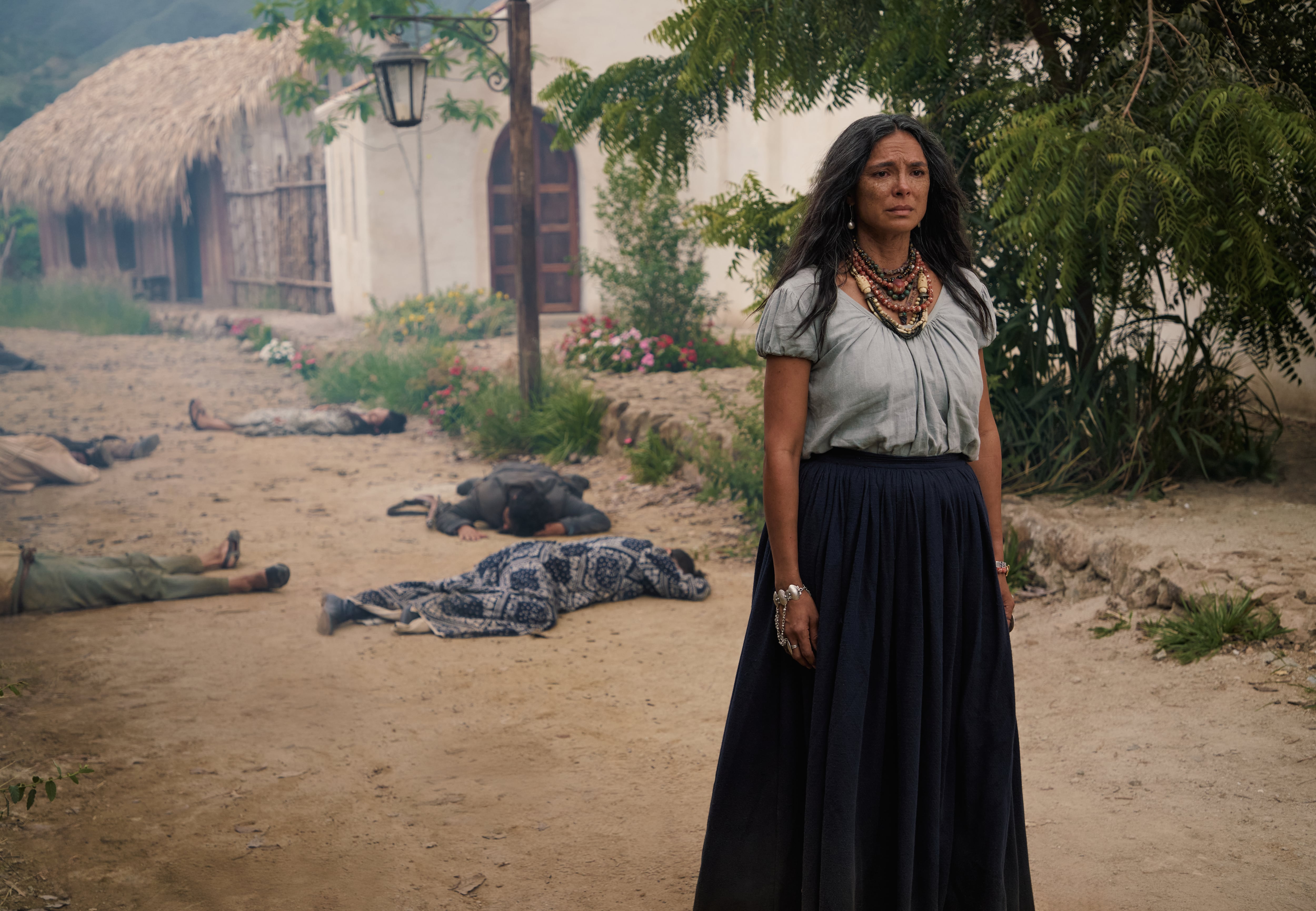 Viña Machado como Pilar Ternera en Cien Años De Soledad