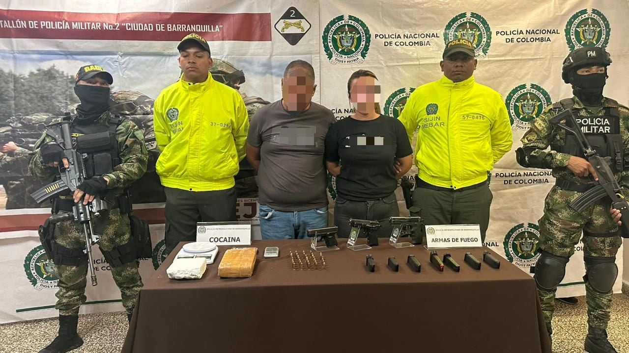 Estas dos personas estaban dentro del inmueble allanado y fueron capturados por la Policía el Ejército.