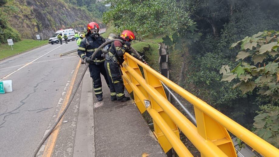 Accidente en vía al Llano