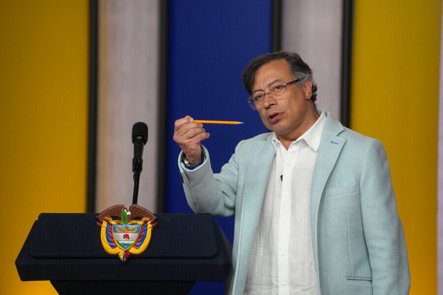 El presidente Petro reaccionó a un fuerte golpe que recibió su política económica.