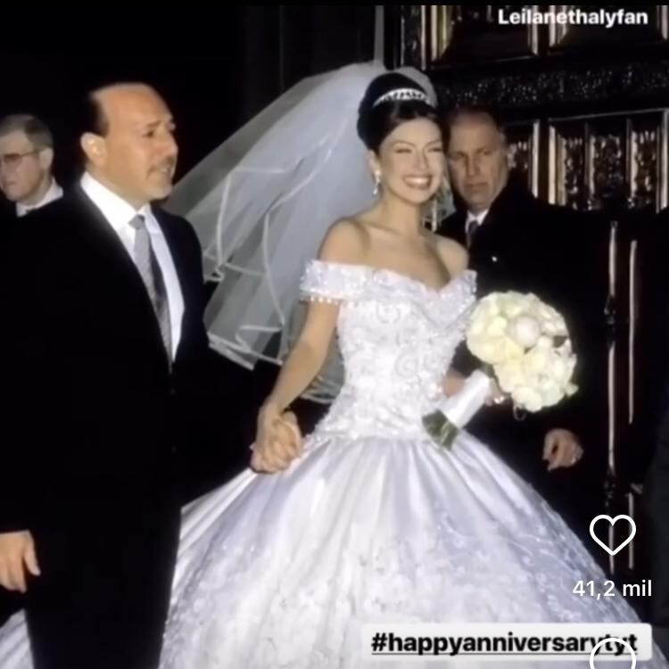 Cantante mexicana Thalia y esposo Tommy Mottola