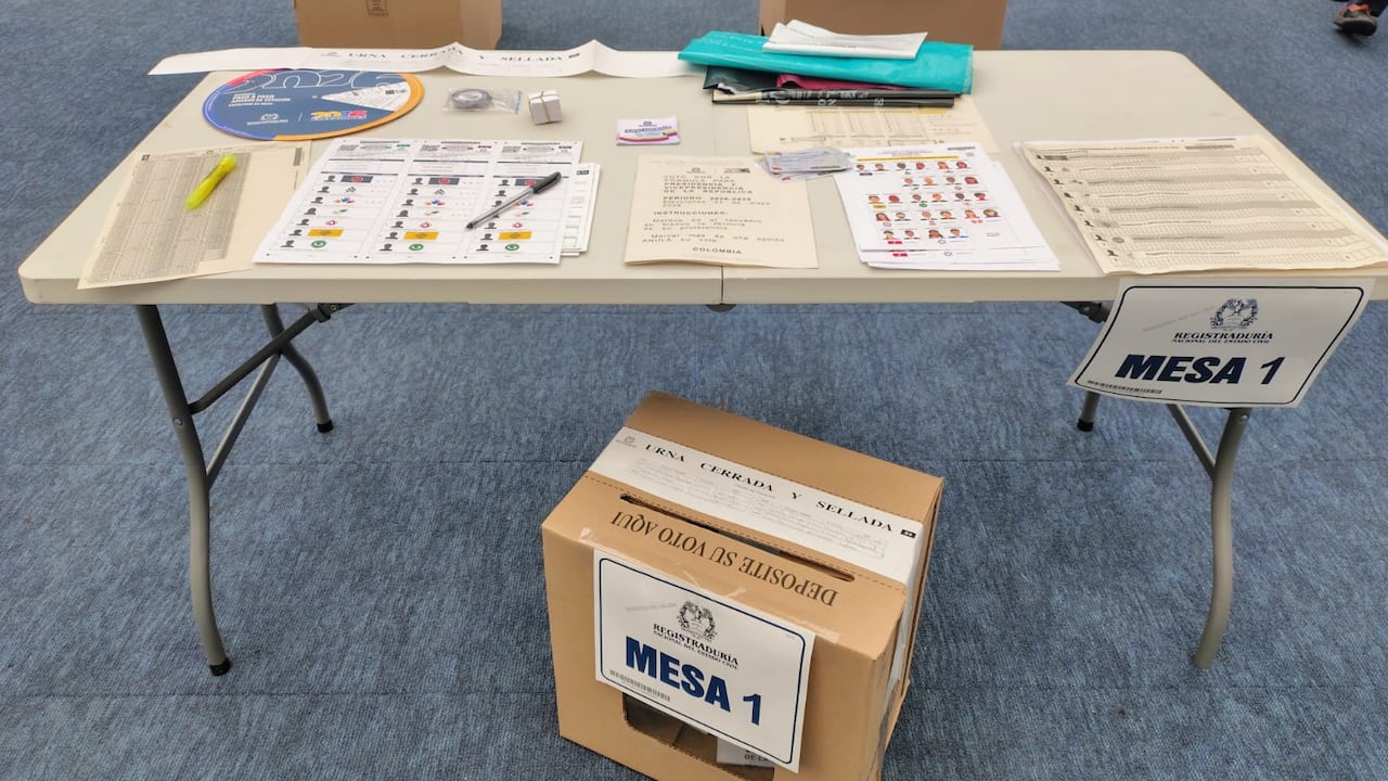 La Registraduría Nacional acelera despliegue operativo a una semana de las elecciones presidenciales en Colombia