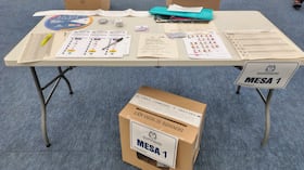 Todos los kits
electorales cuentan
con un chip RFID,
que permite
rastrearlos en
cualquier parte
del mundo.