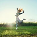 Los hábitos saludables son clave para subir la energía durante el día.