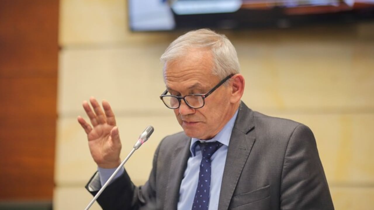 Carlos Ramón González fue director de la Agencia Nacional de Inteligencia.