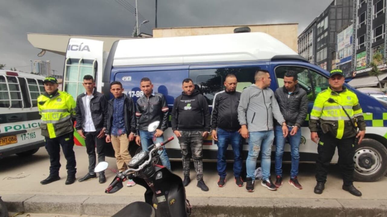 La Policía capturó a 7 hombres y 6 mujeres, todos de nacionalidad extranjera: venezolanos entre los 21-41 años de edad. Un juez los dejó libres.