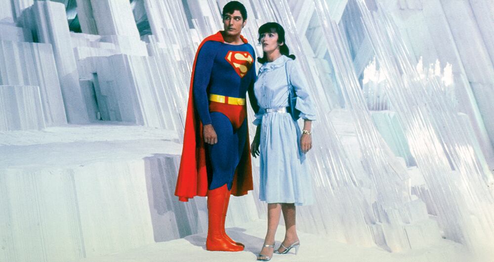 Son varios los actores que se han puesto la capa roja. 