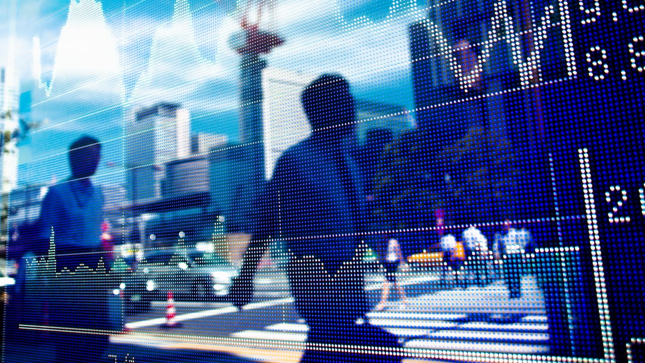 La bolsa de Nueva York terminó a la baja este martes -05 de septiembre- afectada por la subida de tasas de los bonos del Tesoro en Estados Unidos y malos indicadores en China y Europa.