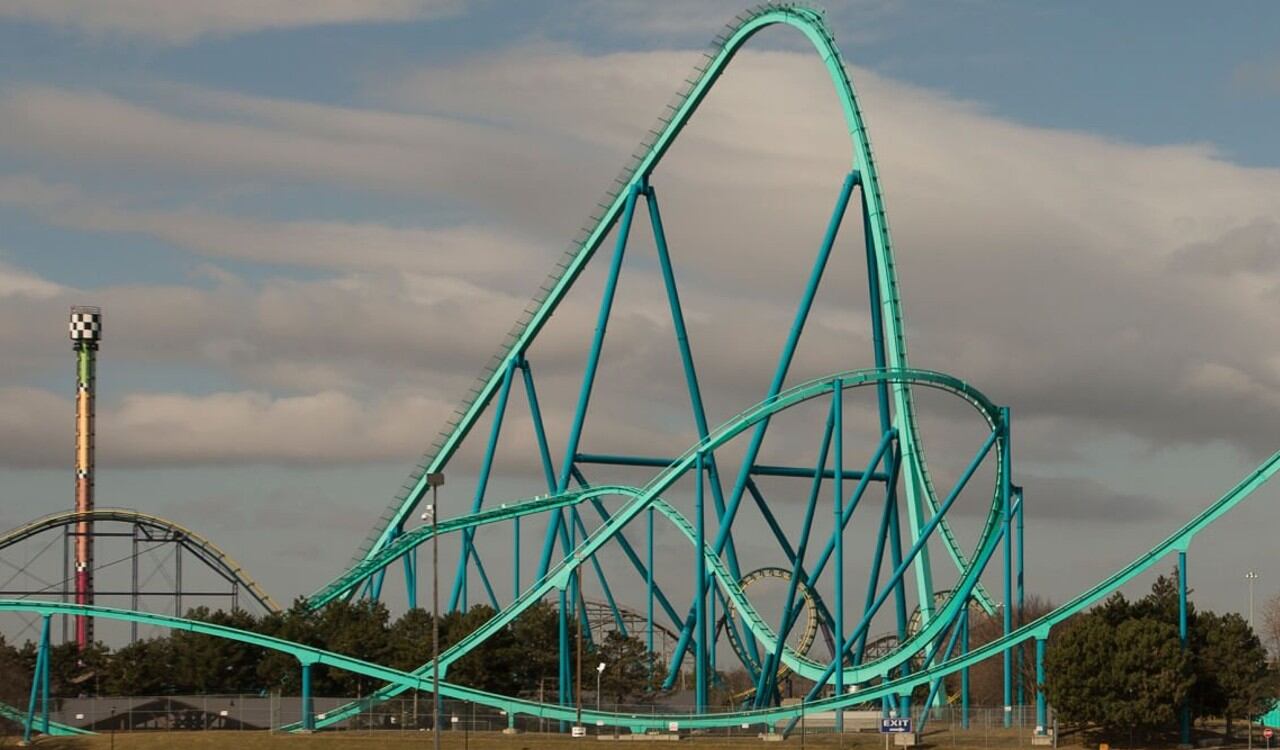 Esta es una de las montañas rusas del parque Canada's Wonderland