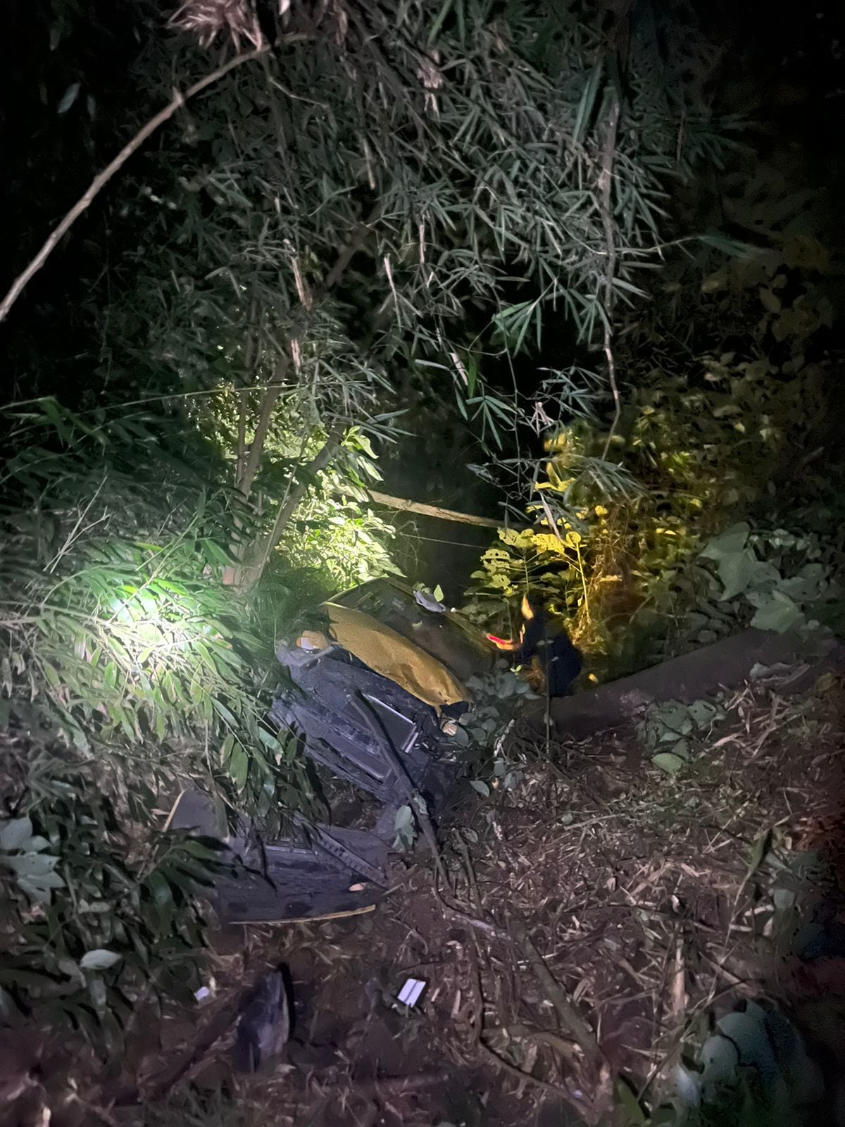 En el taxi se movilizaban tres pasajeros.