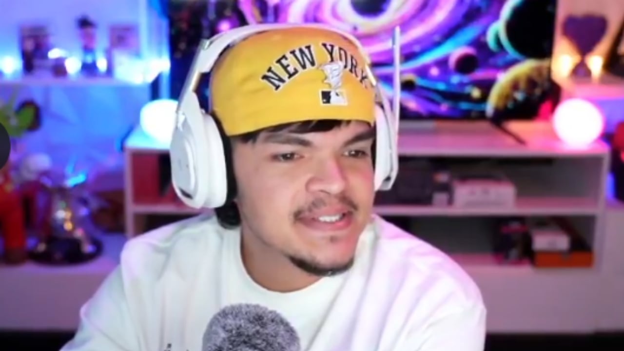 Carlos Mauricio Gómez, el Komanche, en stream.