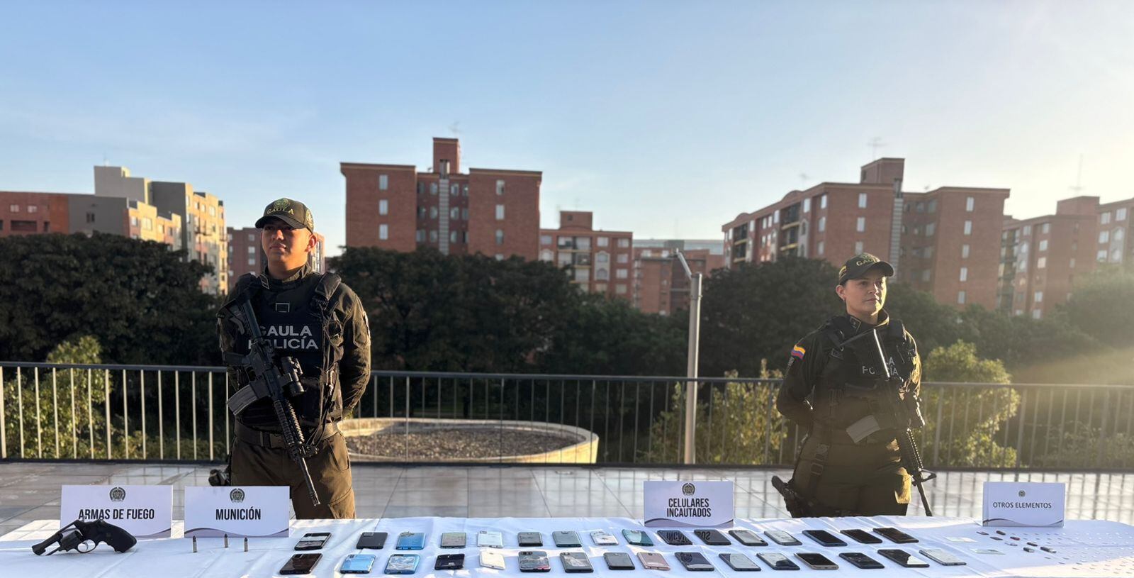 El Gaula de Bogotá desarticuló la red criminal de extorsión carcelaria más grande del país.