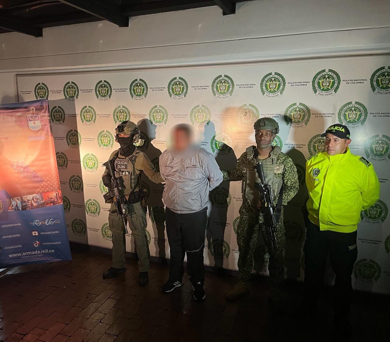 Captura de alias Ferley por parte de la Armada y la Policía.