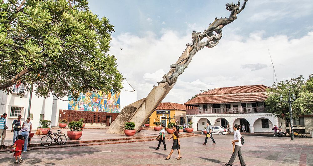El monumento la Revolución en Marcha en Valledupar, última obra del escultor Rodrigo Arenas Betancourt, recuerda al Gobierno del presidente Alfonso López Pumarejo (1934-1938). 