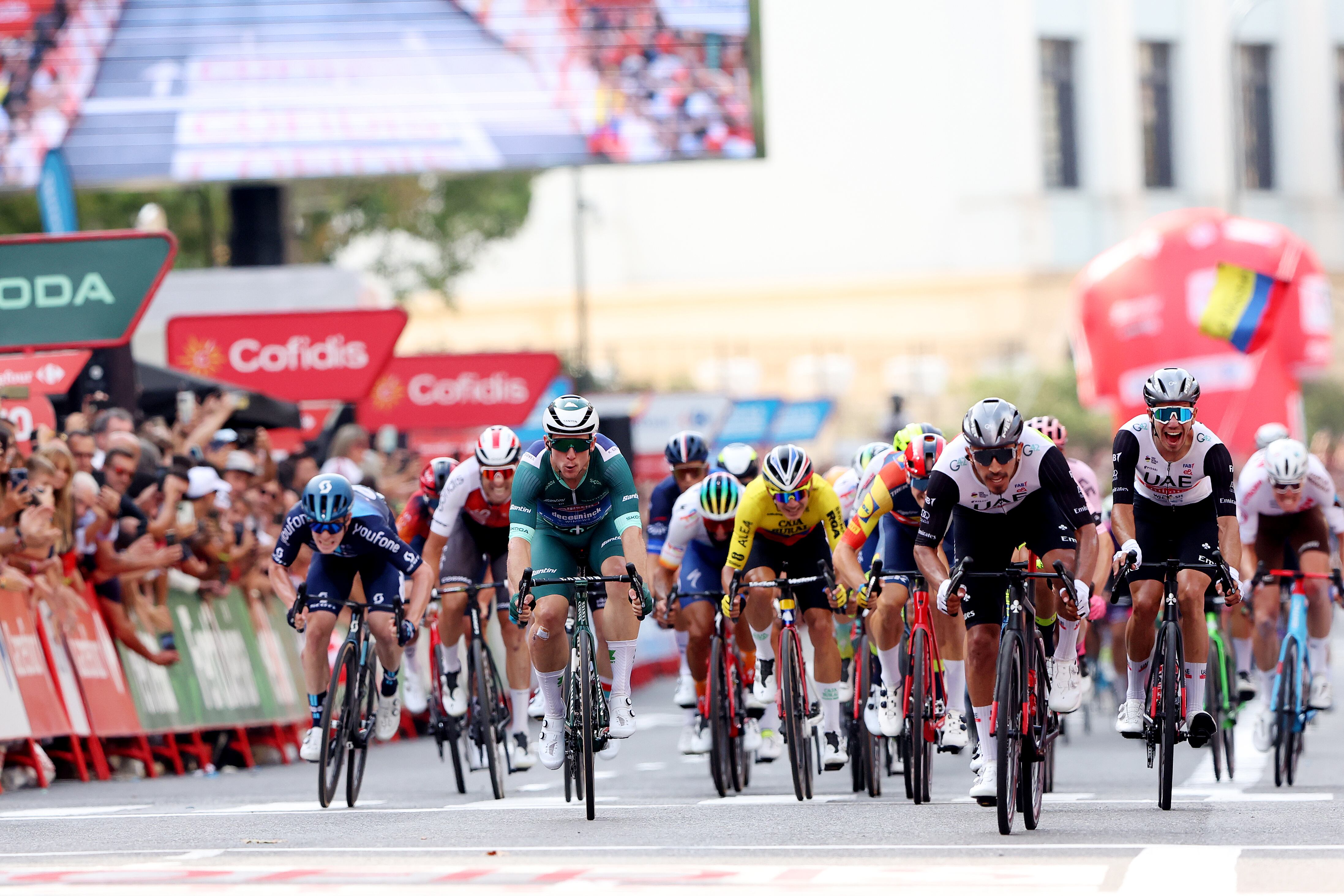 ZARAGOZA, SPAIN - SEPTEMBER 07: (L-R) Kaden Groves of Australia and Team Alpecin-Deceuninck - Green points jersey, Juan Sebastian Molano Benavides of Colombia and UAE Team Emirates and Rui Oliveira of Portugal and UAE Team Emirates  sprint at finish line during the 78th Tour of Spain 2023, Stage 12 a 150.6km from Ólvega to Zaragoza / #UCIWT / on September 07, 2023 in Zaragoza, Spain. (Photo by Alexander Hassenstein/Getty Images)