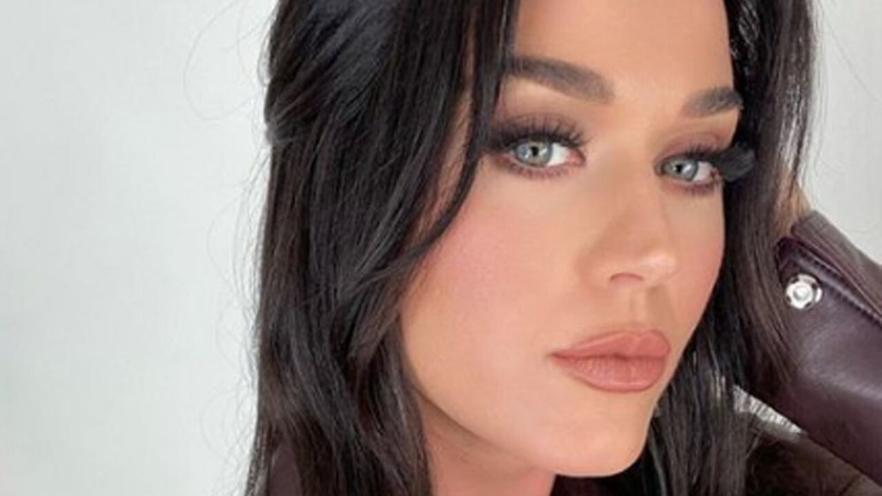 La cantante habló sobre el inesperado incidente con su ojo durante un show. Instagram @katyperry