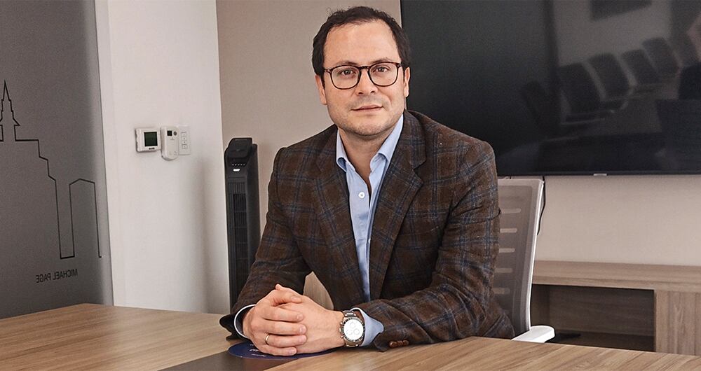 Felipe delgado Director de PageGroup