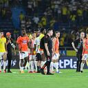 Selección Colombia en la grama del Metropolitano tras perder con Paraguay