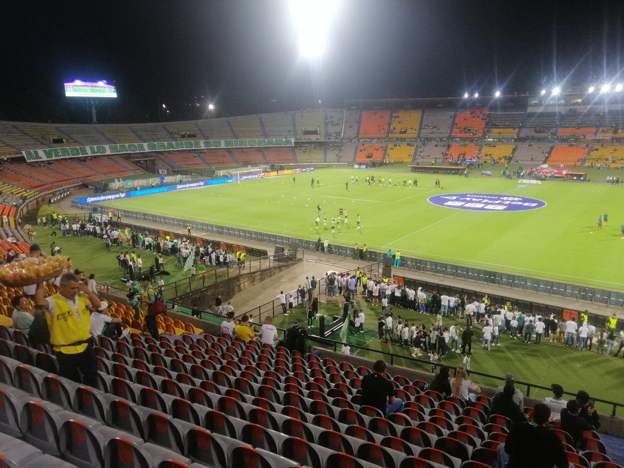 Protesta de la hinchada de Nacional.