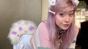 La mujer de hace llamar en las redes sociales Meow.