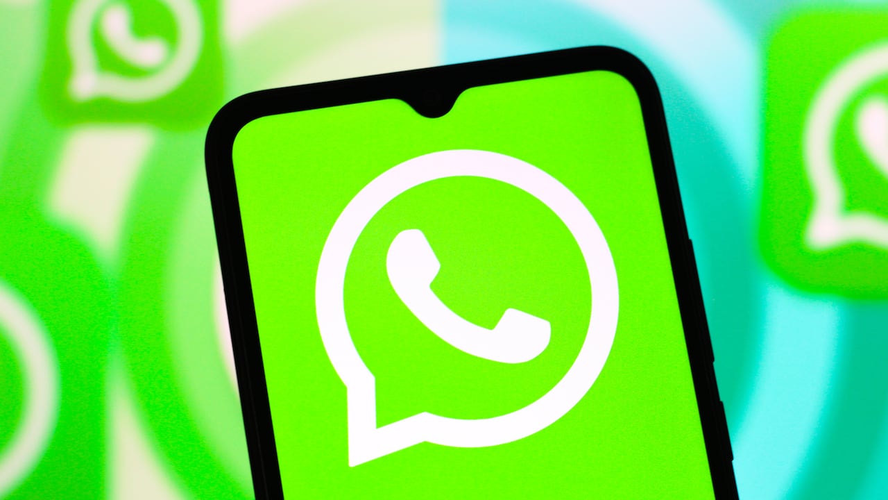 Meta ha decidido romper un hito histórico al integrar publicidad y suscripciones en WhatsApp.