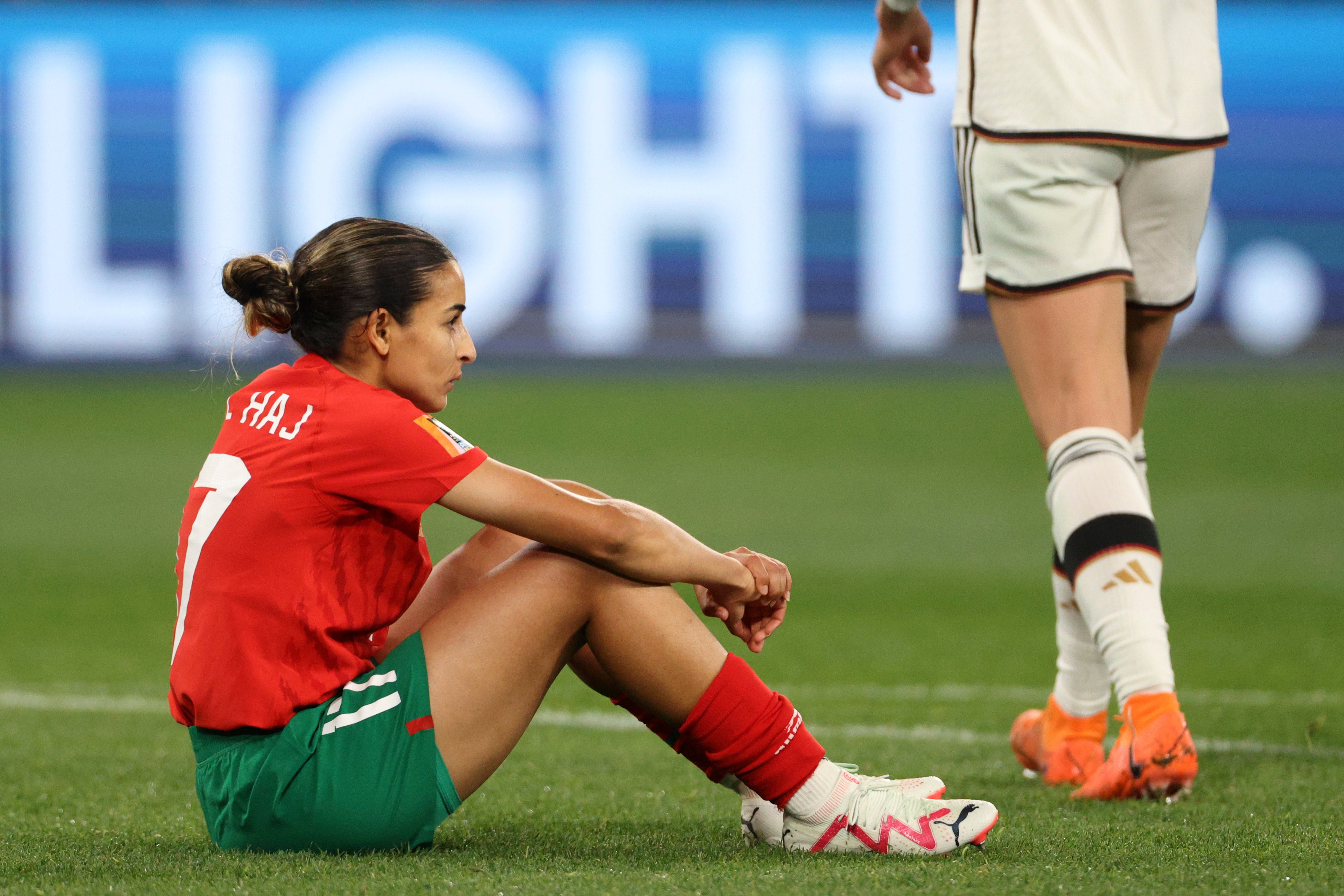 Hanane Ait El Haj reacciona a la derrota frente a Alemania