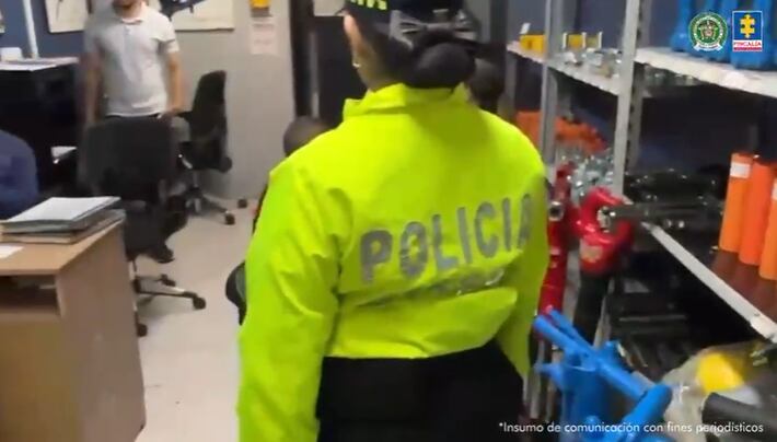 La Fiscalía advirtió que los bienes están avaluados en más de mil millones de pesos y quedaron a disposición del Estado.