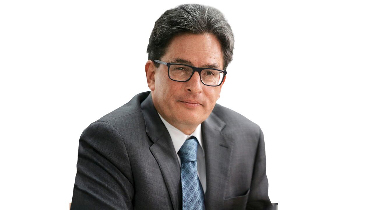 Alberto CarrasquillaExministro de Hacienda