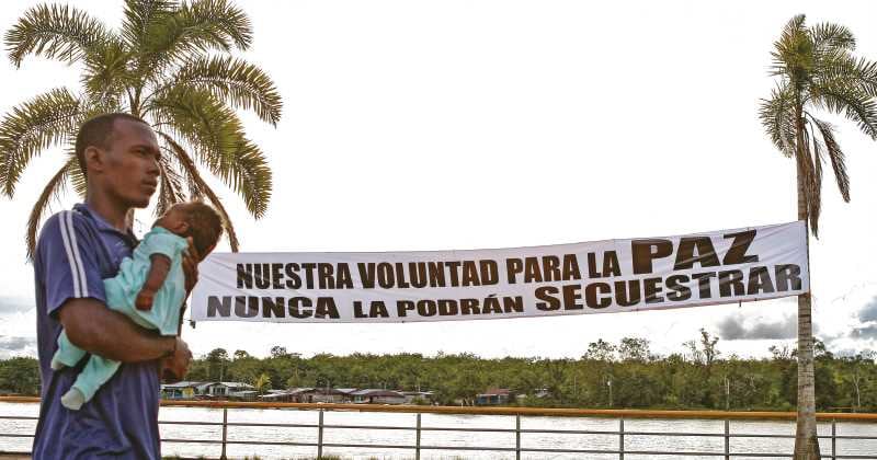 Pancarta en Quibdó contra el secuestro del general Rubén Alzate, ocurrido el 16 de noviembre de 2014 y liberado 15 días después.