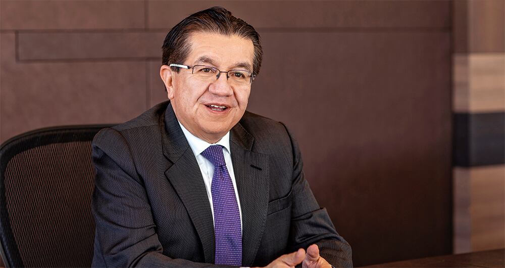 Fernando Ruiz, ministro de Salud.