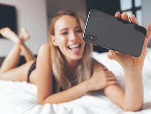 Una modelo española de OnlyFans quien no mostraba rostro en los videos, contó, hace poco, que lo peor que le había pasado era descubrir que su mayor seguidor era su padre. (Imagen de referencia)