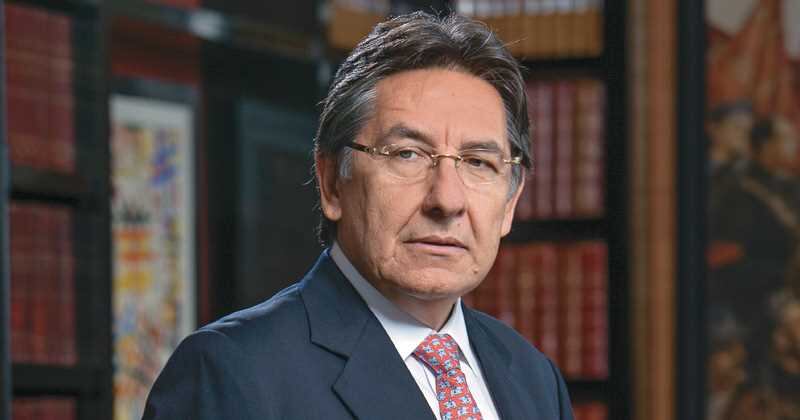 Exfiscal Néstor Humberto Martínez.