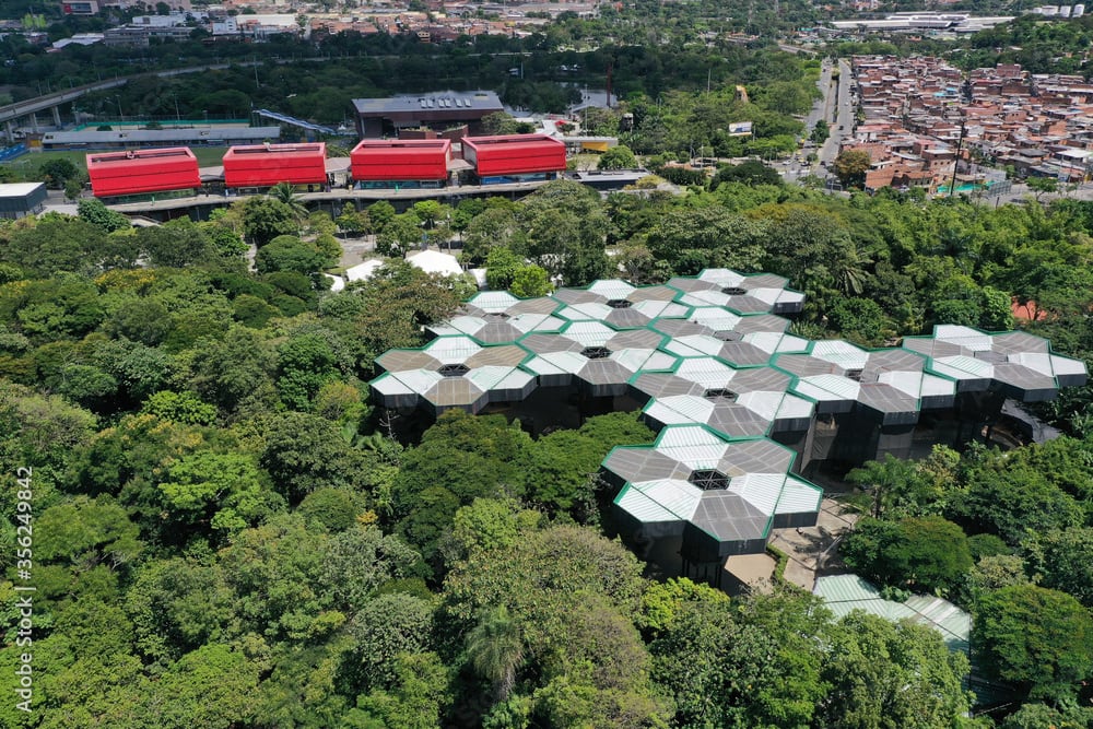 Semana por Colombia Medellín